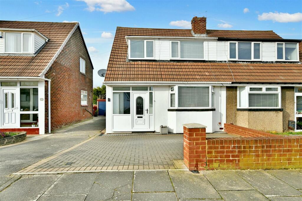 3 bedroom semidetached house for sale in Laurel Grove, Tunstall