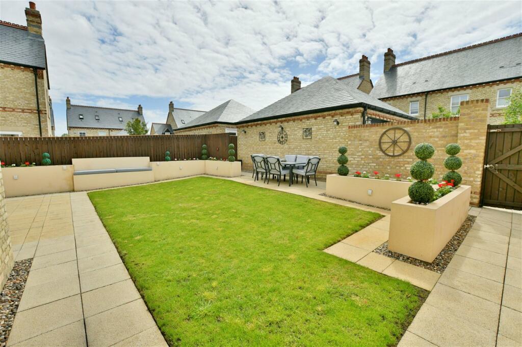 Additional property image - Brugeford Way, Lambton Park