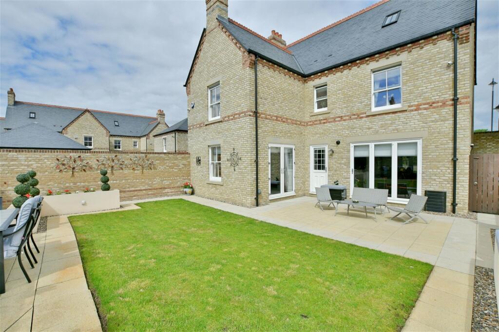 Additional property image - Brugeford Way, Lambton Park