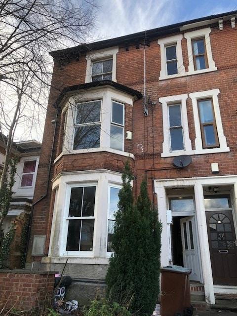 Main image of property: 15 Gedling Grove, Nottingham, NG7 4DU