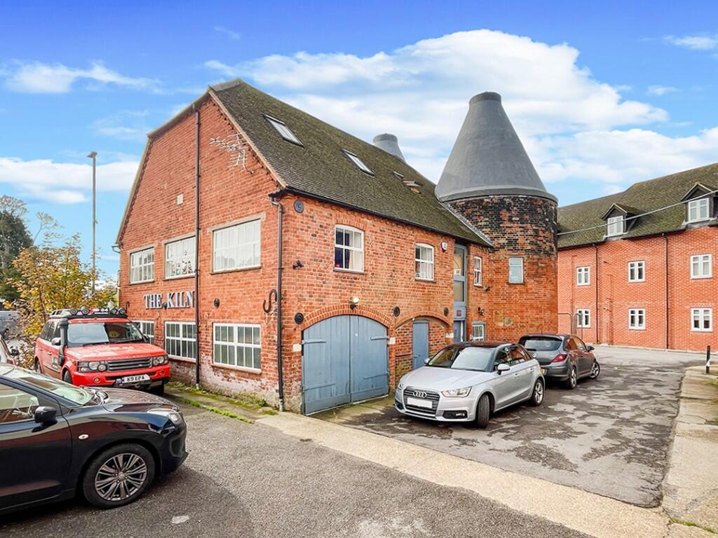 Main image of property: The Kiln, Grange Road, Farnham, Surrey, GU10 1DJ
