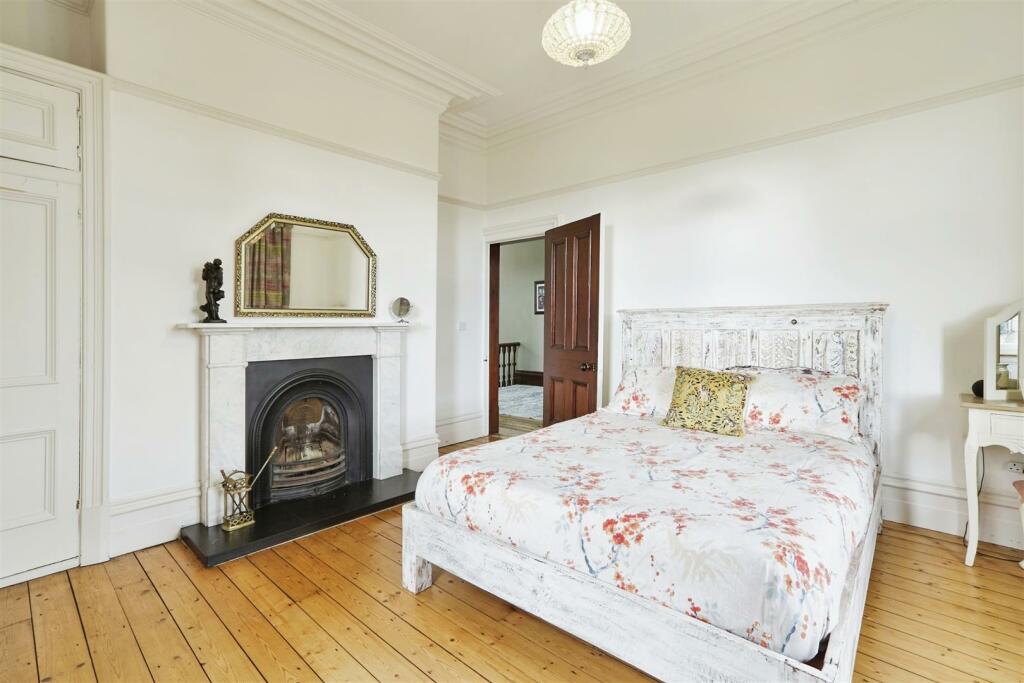 Additional property image - Spring Gardens Lane, Keighley, BD20 6LS