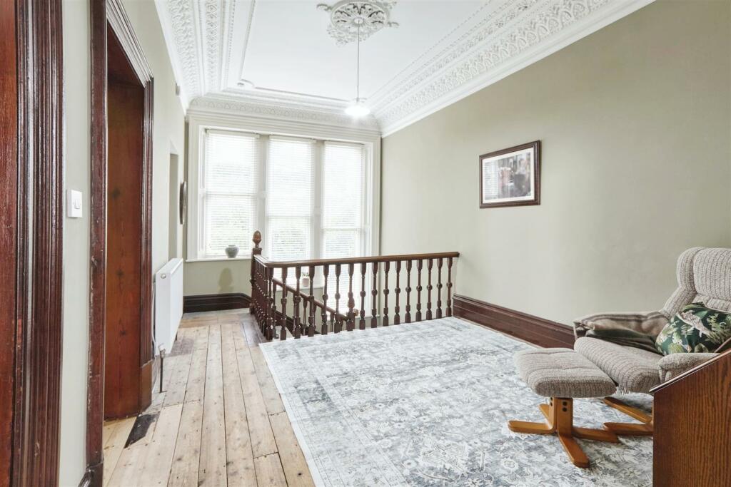 Additional property image - Spring Gardens Lane, Keighley, BD20 6LS