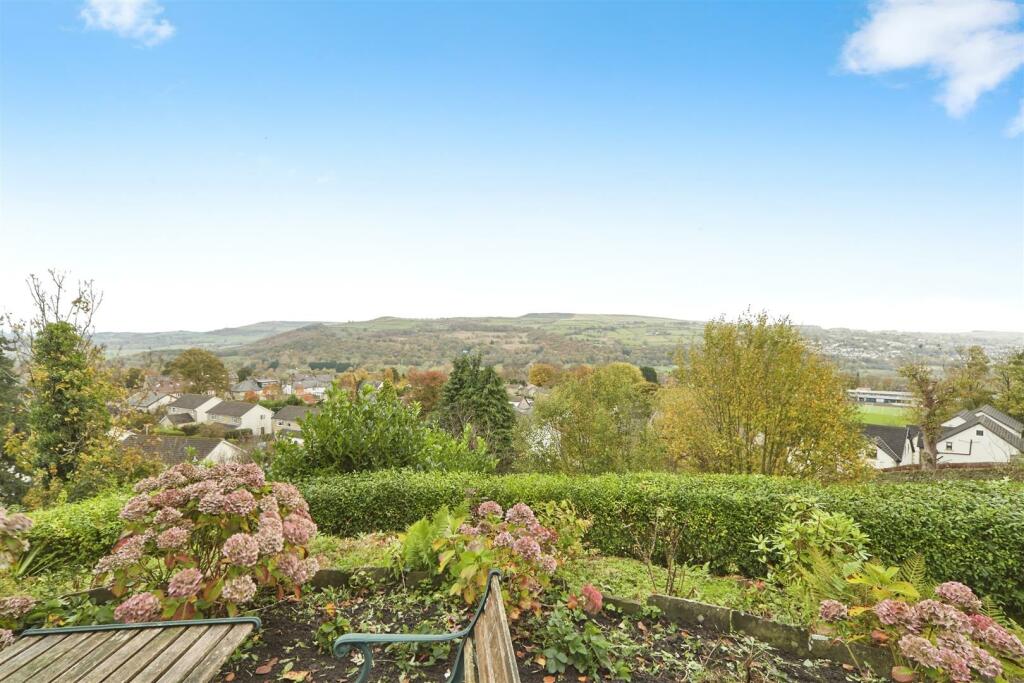 Additional property image - Spring Gardens Lane, Keighley, BD20 6LS