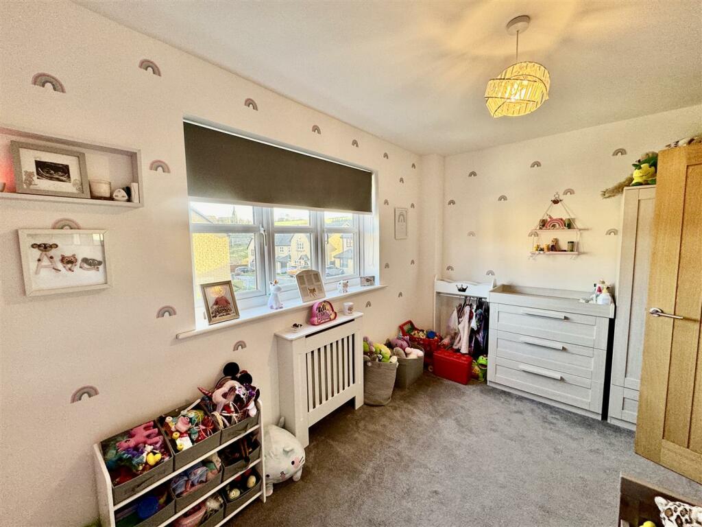 Additional property image - Water Meadow Drive, Denholme, BD13 4FA