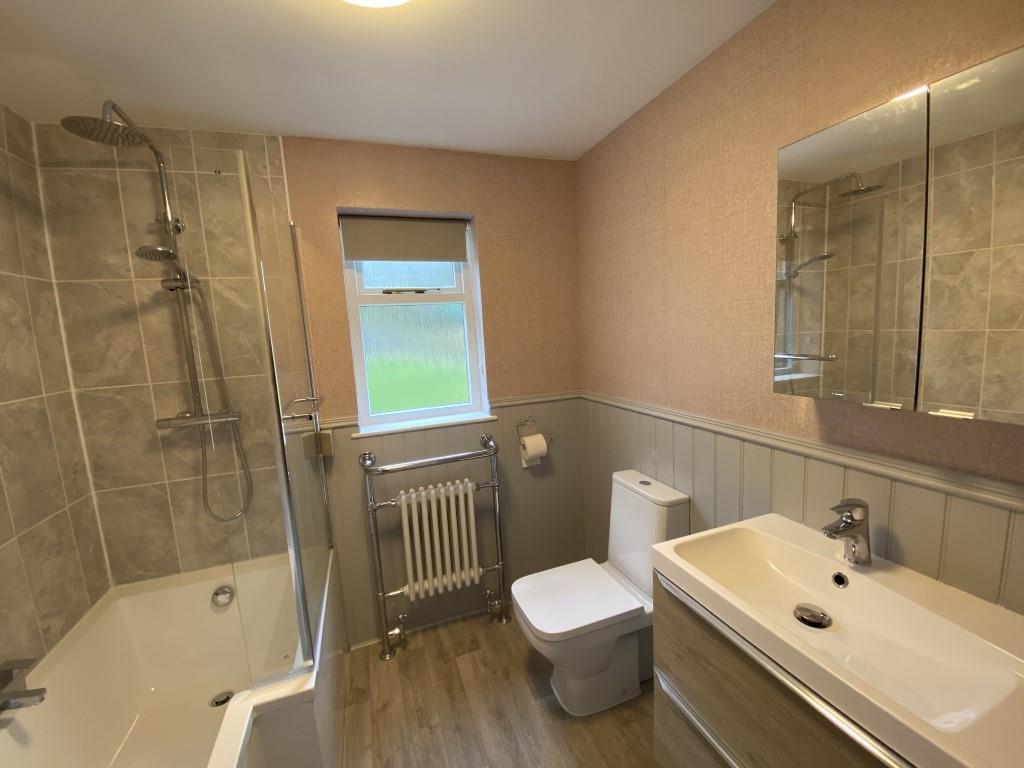 Additional property image - Braithwaite Edge Road, Keighley, BD22 6RA