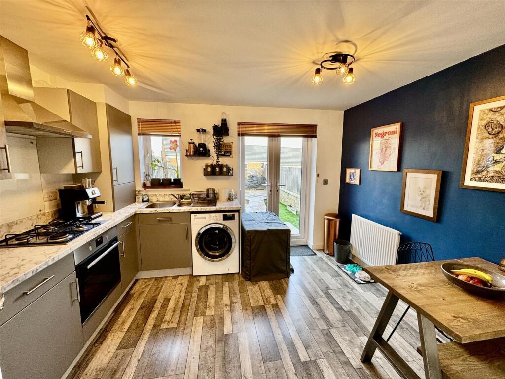 Additional property image - Glatton Drive, Oakworth, BD22 7FD