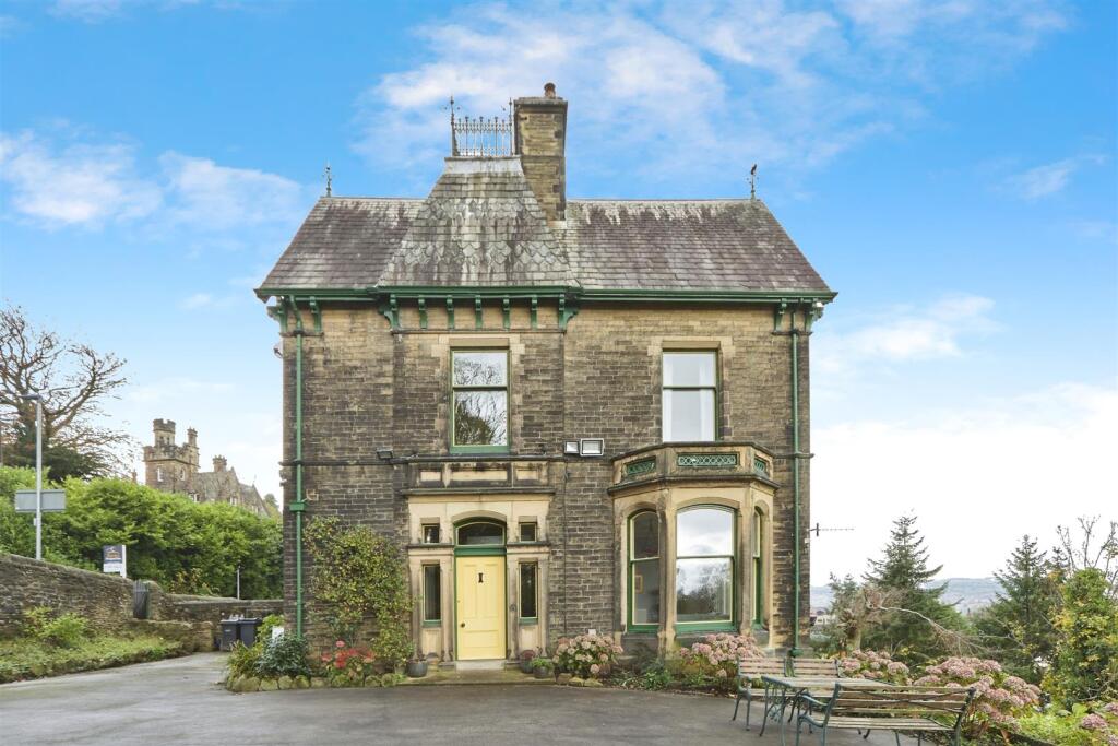 Main image of property: Spring Gardens Lane, Keighley, BD20 6LS