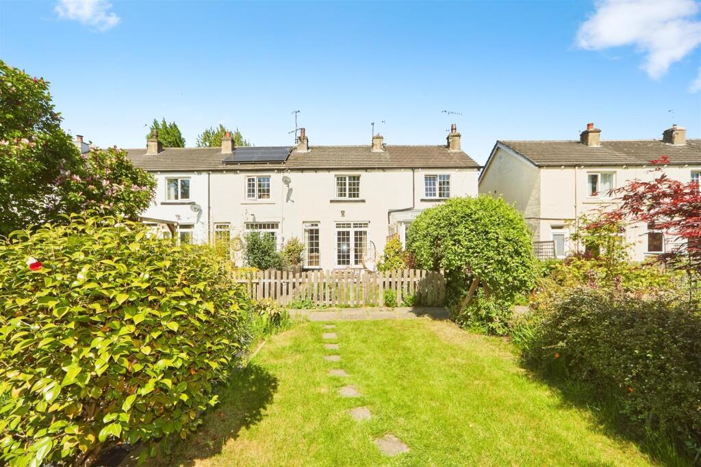 Main image of property: Ash Grove, Bingley, BD16 1LU