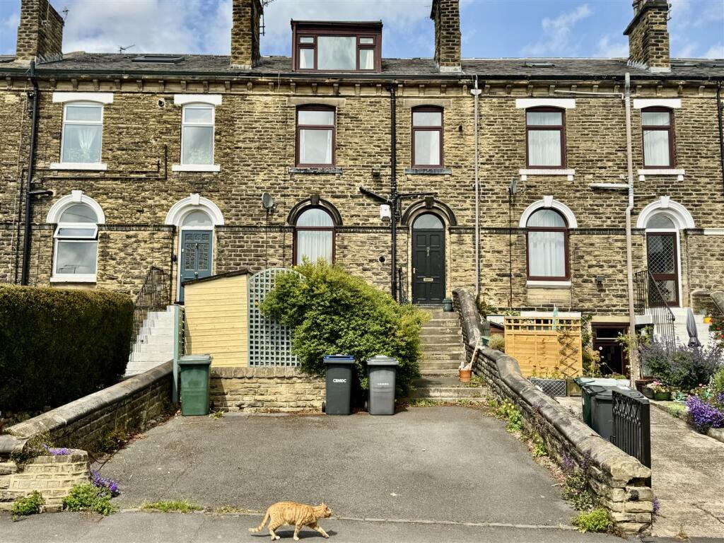 Main image of property: Charles Street, Bingley, BD16 4LA