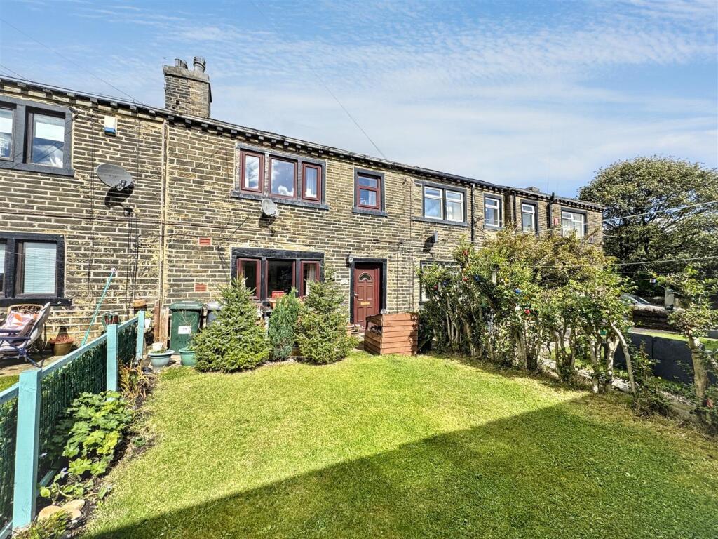 Main image of property: Vernon Place, Queensbury, BD13 2DN