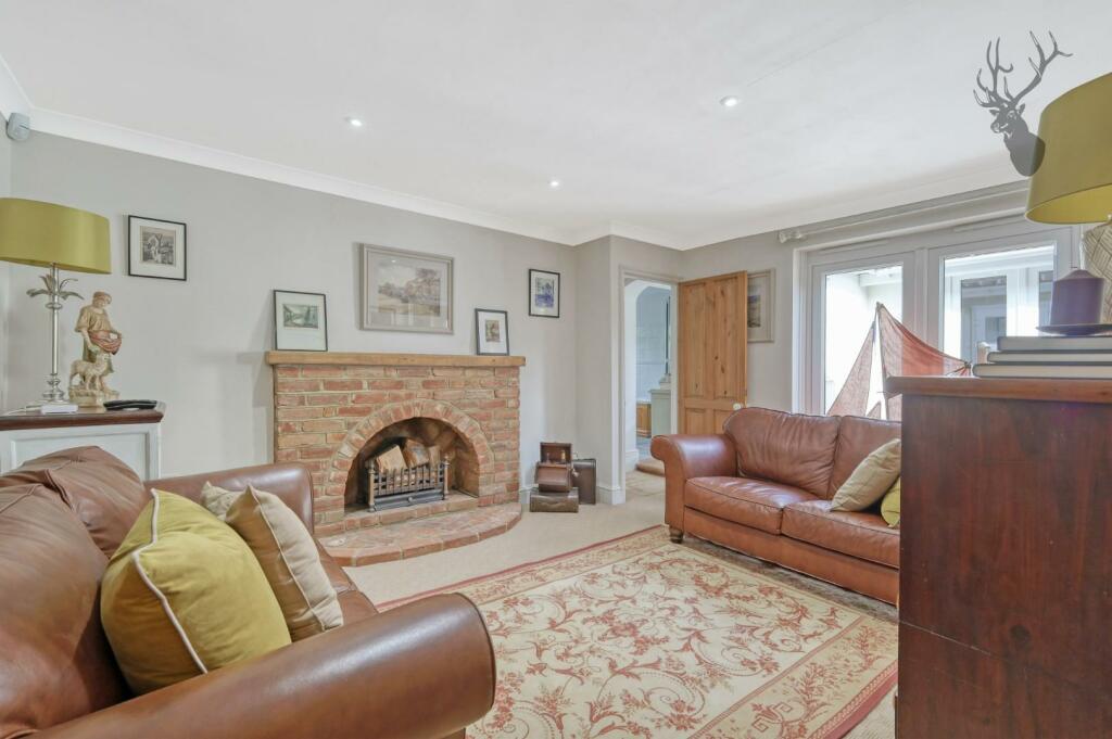 Additional property image - Brook Road, Epping