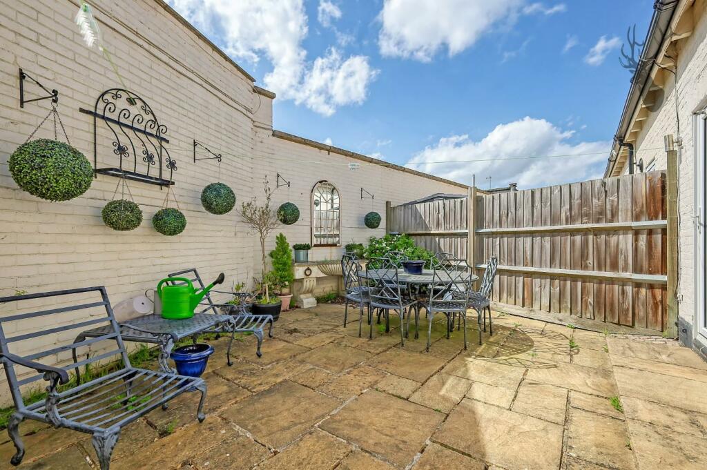 Additional property image - Abridge Road, Theydon Bois