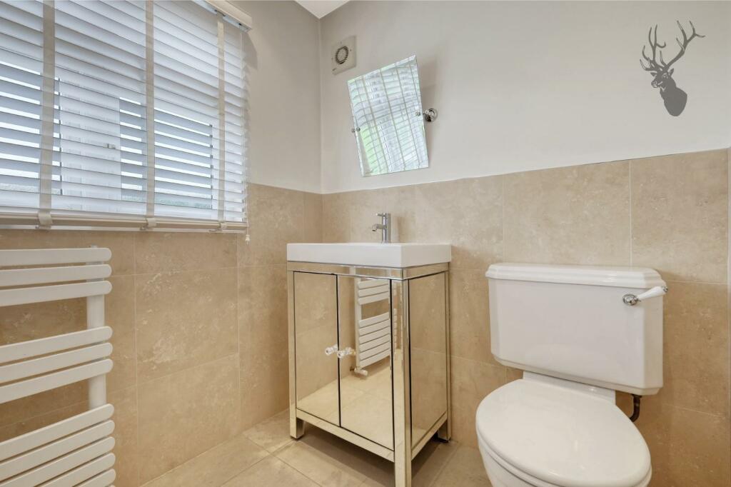 Additional property image - Mount End, Theydon Mount, Epping