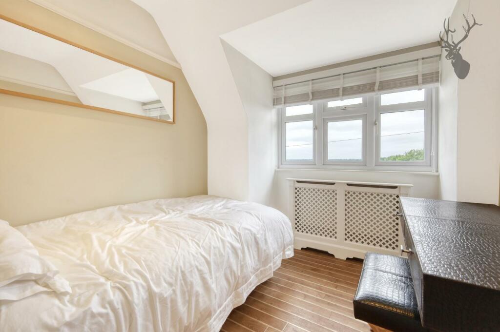 Additional property image - Mount End, Theydon Mount, Epping