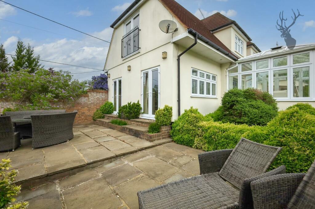 Additional property image - Mount End, Theydon Mount, Epping