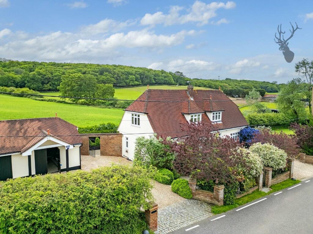 Additional property image - Mount End, Theydon Mount, Epping