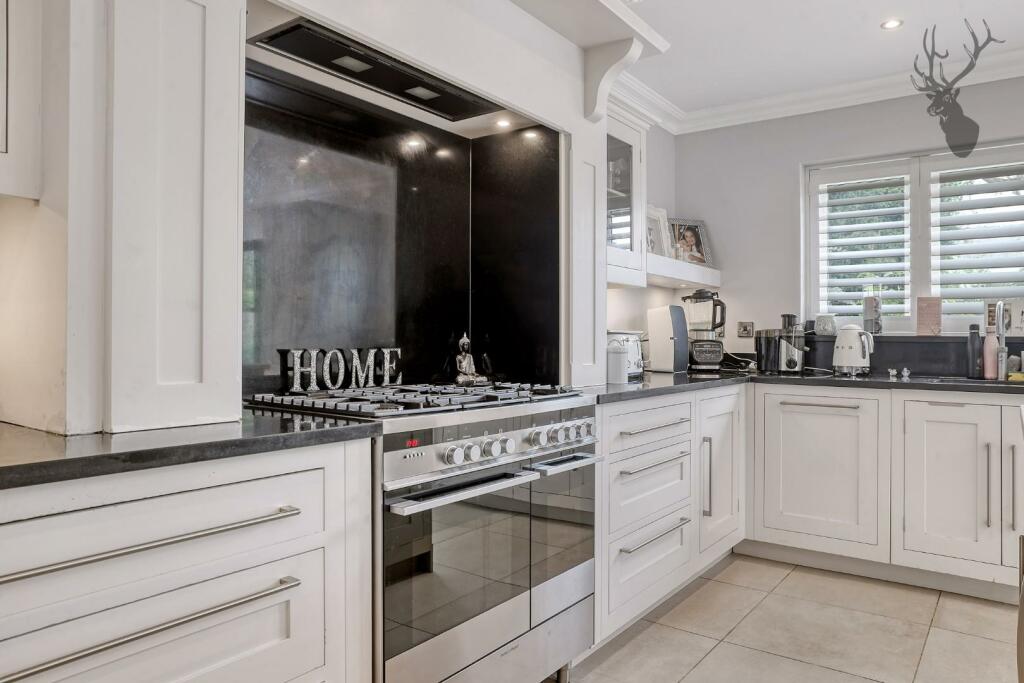 Additional property image - Coppice Row, Theydon Bois, Epping