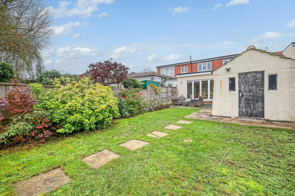 Additional property image - Orchard Drive, Theydon Bois, Epping