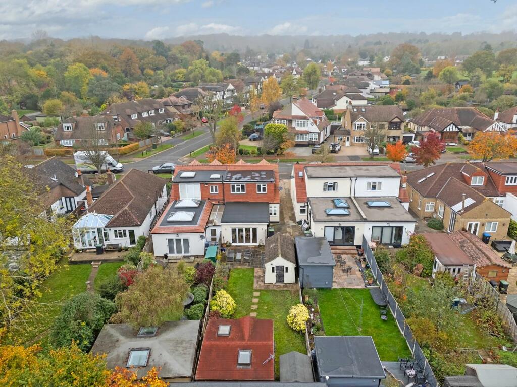 Additional property image - Orchard Drive, Theydon Bois, Epping