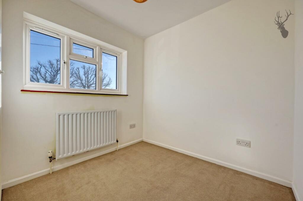 Additional property image - Centre Drive, Epping