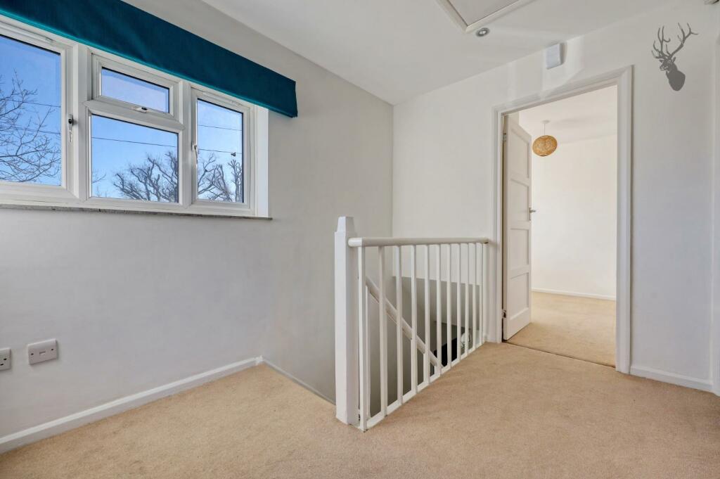 Additional property image - Centre Drive, Epping