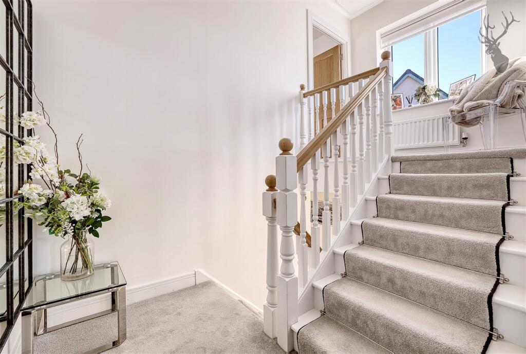 Additional property image - Watlington Gardens, Great Warley, Brentwood