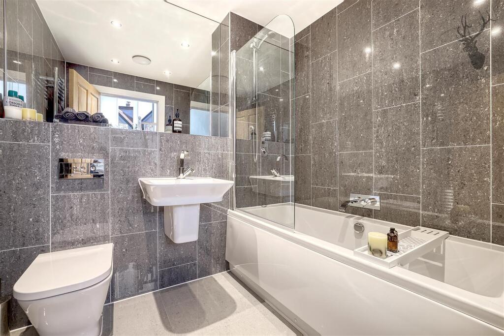 Additional property image - Watlington Gardens, Great Warley, Brentwood
