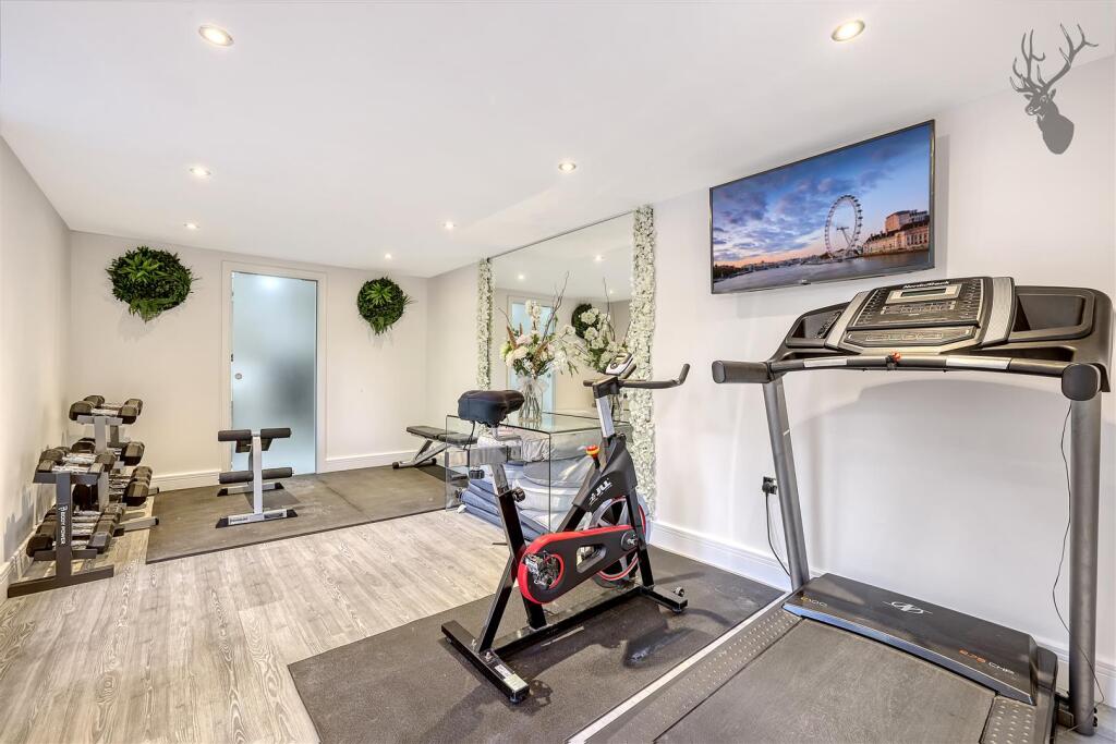 Additional property image - Watlington Gardens, Great Warley, Brentwood