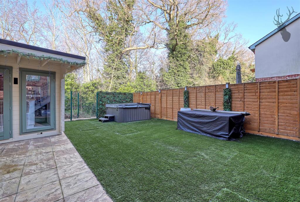 Additional property image - Watlington Gardens, Great Warley, Brentwood