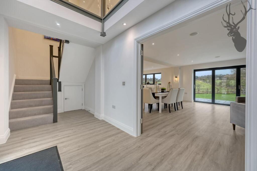 Additional property image - Lessington Barn, Theydon Mount