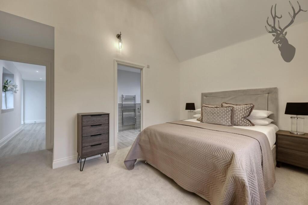 Additional property image - Lessington Barn, Theydon Mount