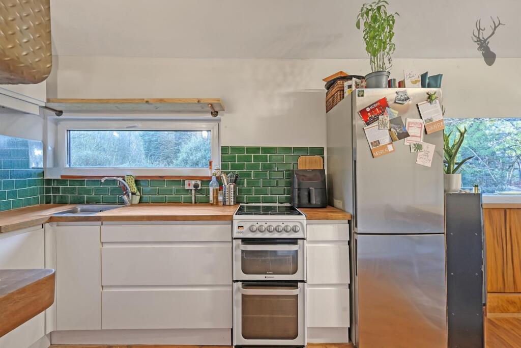 Additional property image - High Road, Epping
