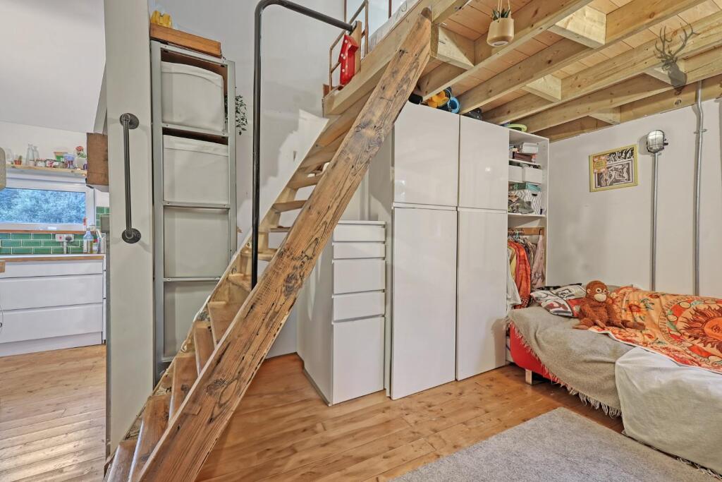 Additional property image - High Road, Epping