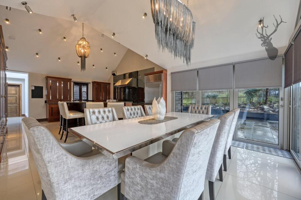 Additional property image - Mount Road, Theydon Garnon, Epping