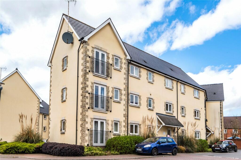 2 bedroom apartment for rent in Smart Close, Redhouse, Swindon, Wiltshire, SN25