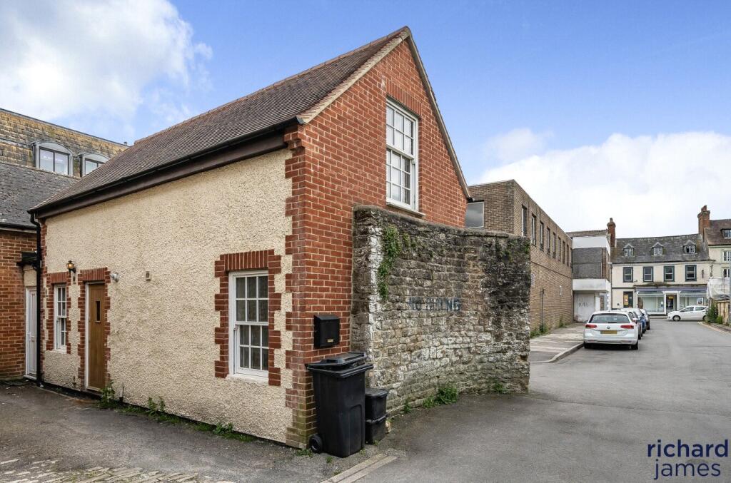 Main image of property: Charlotte Mews, Old Town, Swindon, Wiltshire, SN1