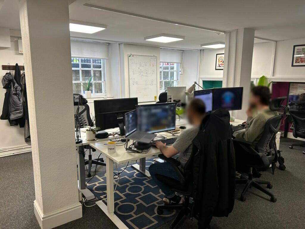 Additional property image - 25 Queen Square, Bath, Bath And North East Somerset, BA1 2HX