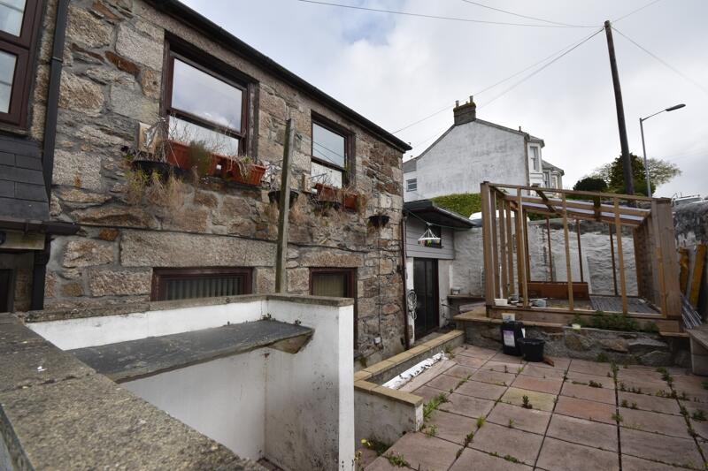 Main image of property: 2B Park Road, Redruth, Cornwall