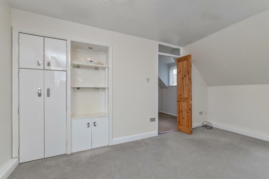 Additional property image - Wyedale, London Colney, St. Albans