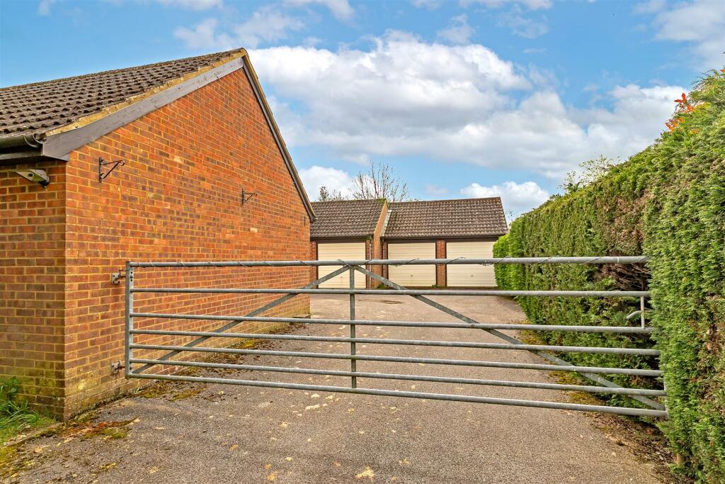 Additional property image - Belvedere Gardens, Watford Road, St. Albans