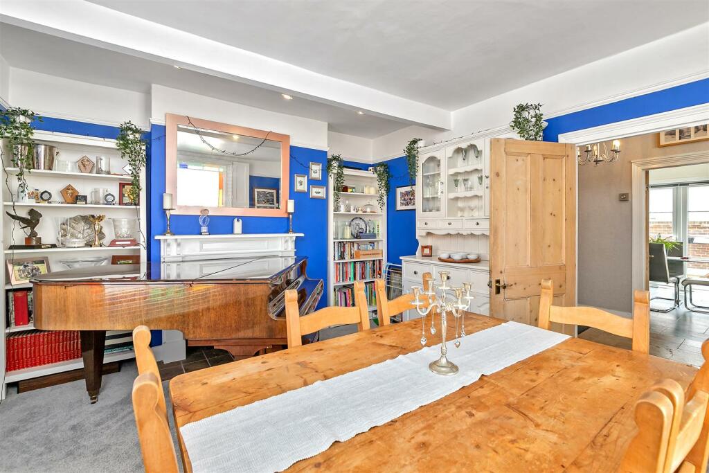 Additional property image - Queen Street, St. Albans
