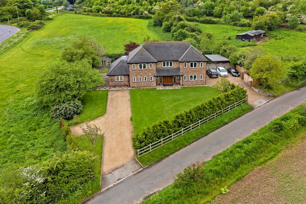 Additional property image - Gaddesden Lane, Redbourn, St. Albans