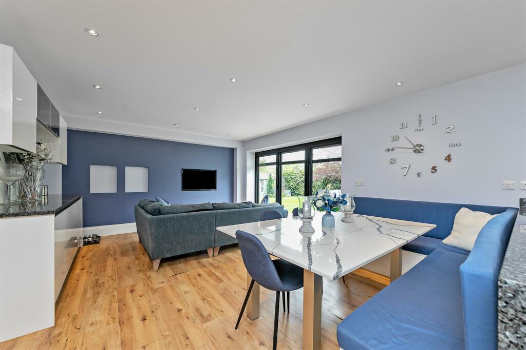 Additional property image - Gaddesden Lane, Redbourn, St. Albans