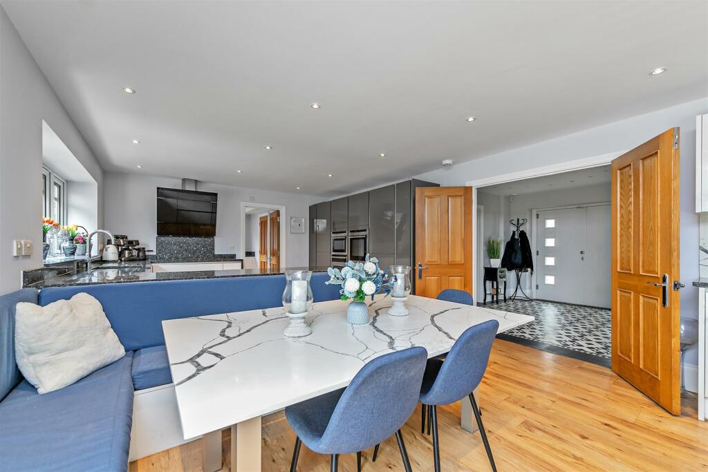 Additional property image - Gaddesden Lane, Redbourn, St. Albans