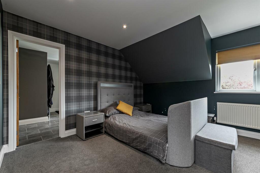 Additional property image - Gaddesden Lane, Redbourn, St. Albans