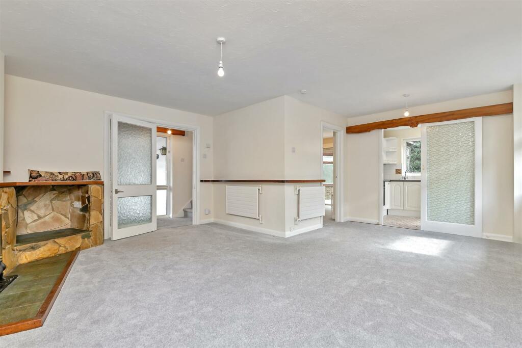 Additional property image - Wych Elms, Park Street, St. Albans