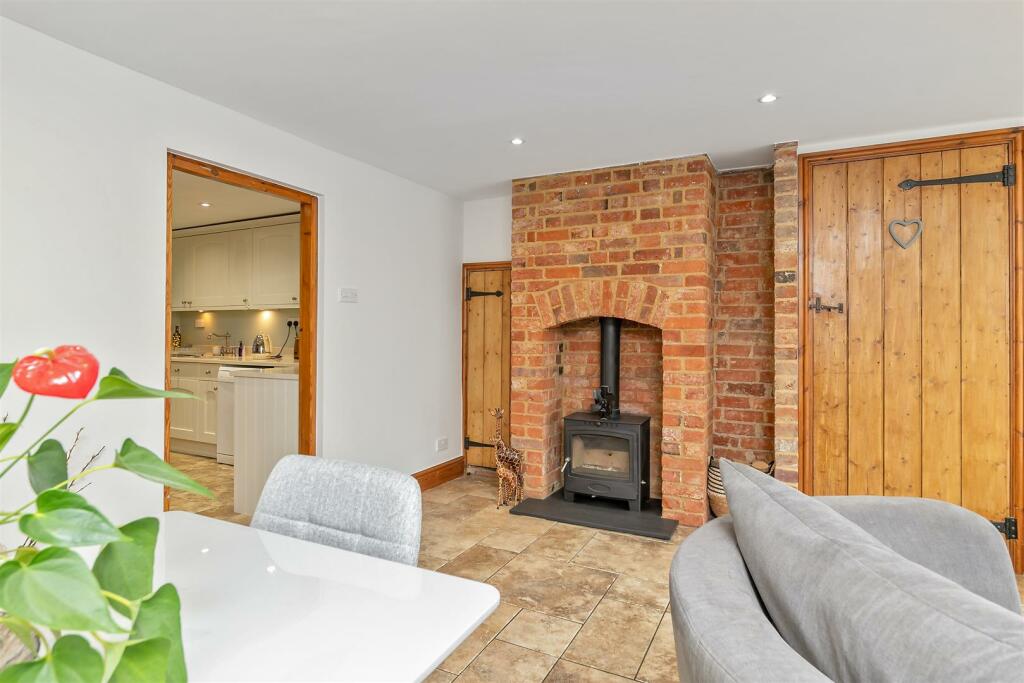 Additional property image - Bower Heath, Harpenden