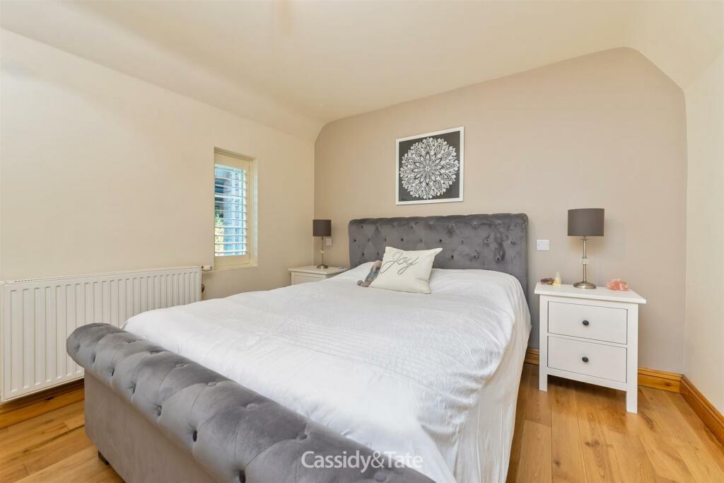 Additional property image - Bower Heath, Harpenden
