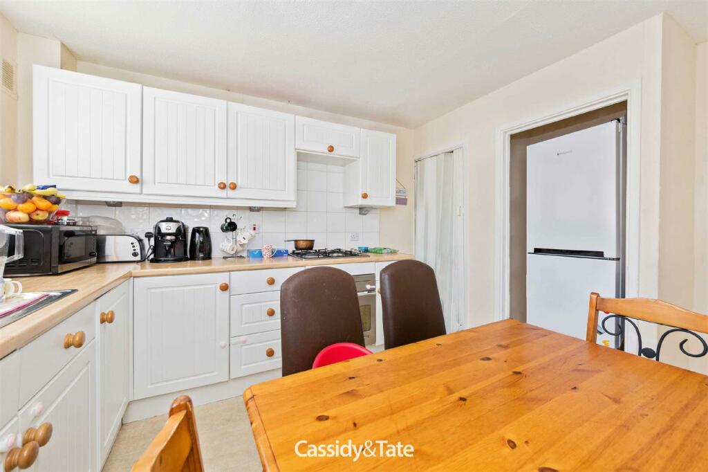 Additional property image - Tennyson Road, Chiswell Green, St Albans